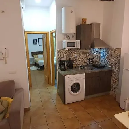 Apartment En El Corazon De Granada